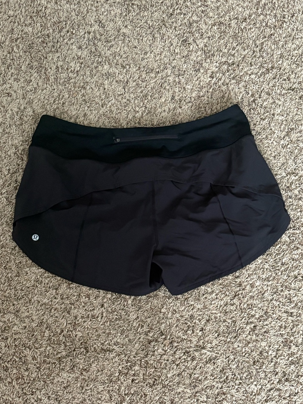 Lululemon Speed Up Shorts, Low Rise, Size 12. Color Black 2.5” inseam